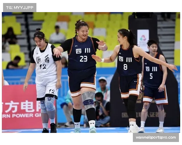 新疆女篮与广东战至最后时刻 核心阵容展现竞争力